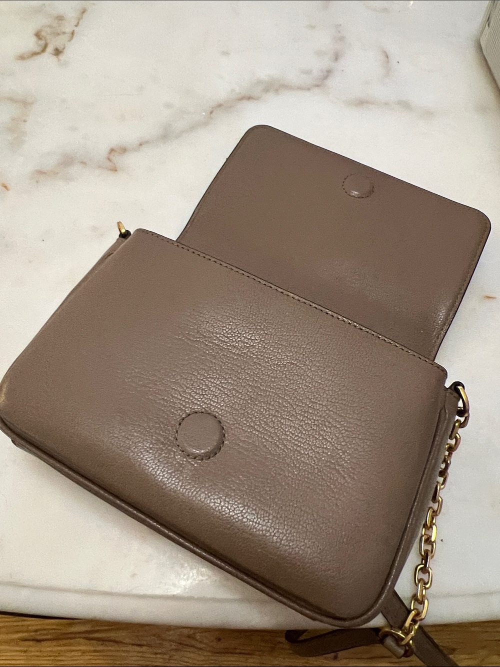 Tory Burch Taupe Leather Crossbody with Gold Logo - Picture 11 of 13